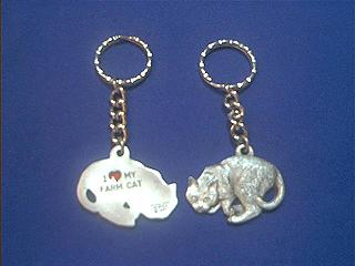 cat keychain farm