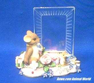 charming-tails-mother-love-photo-frame.JPG