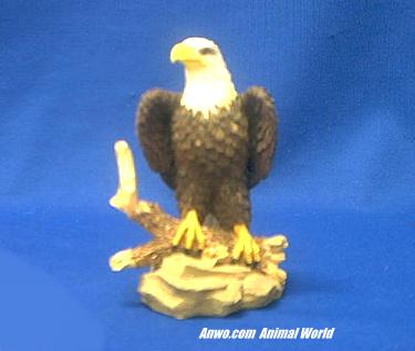 eagle figurine statue small