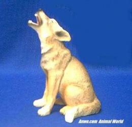 coyote figurine statue