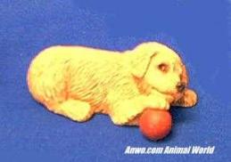 golden retriever figurine sandicast peeper