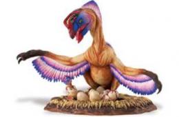 oviraptor on nest toy