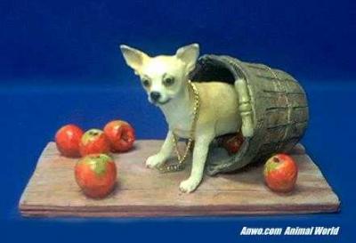 Chihuahua figurine apples basket