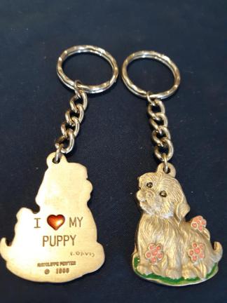 Puppy with Flowers Keychain Rawcliffe Pewter